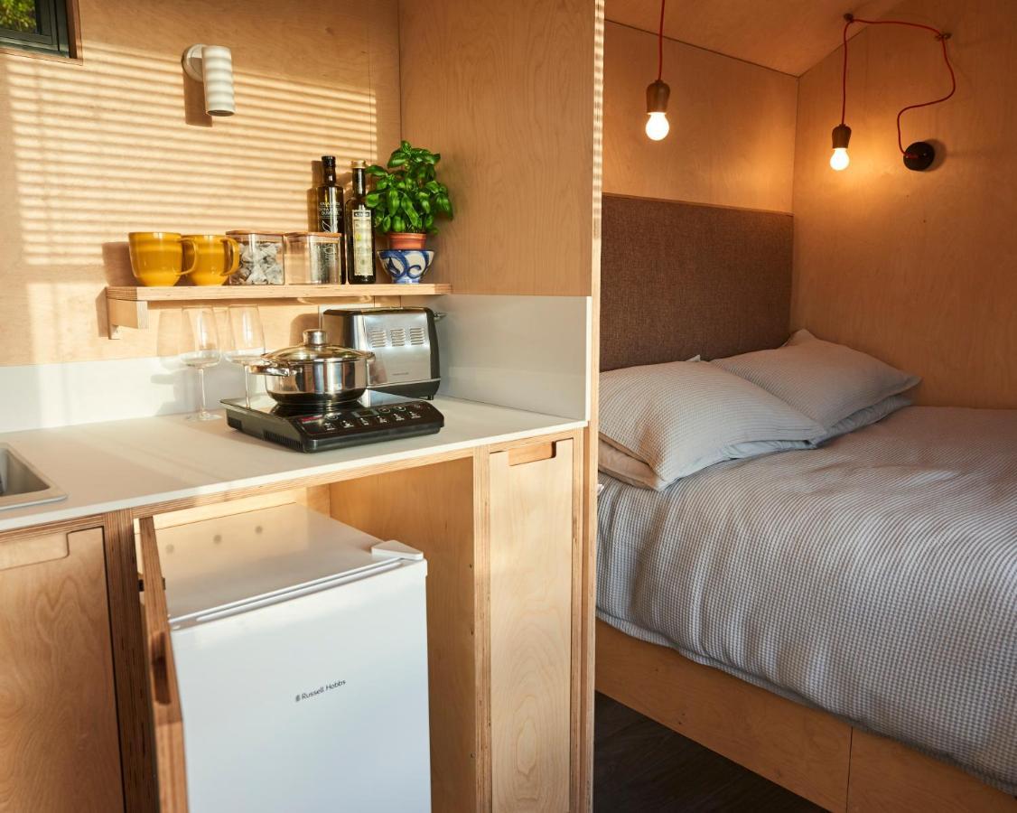 Alderbury Hut64 빌라 외부 사진